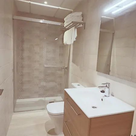 Poeta 2 Bedroom Apartment *